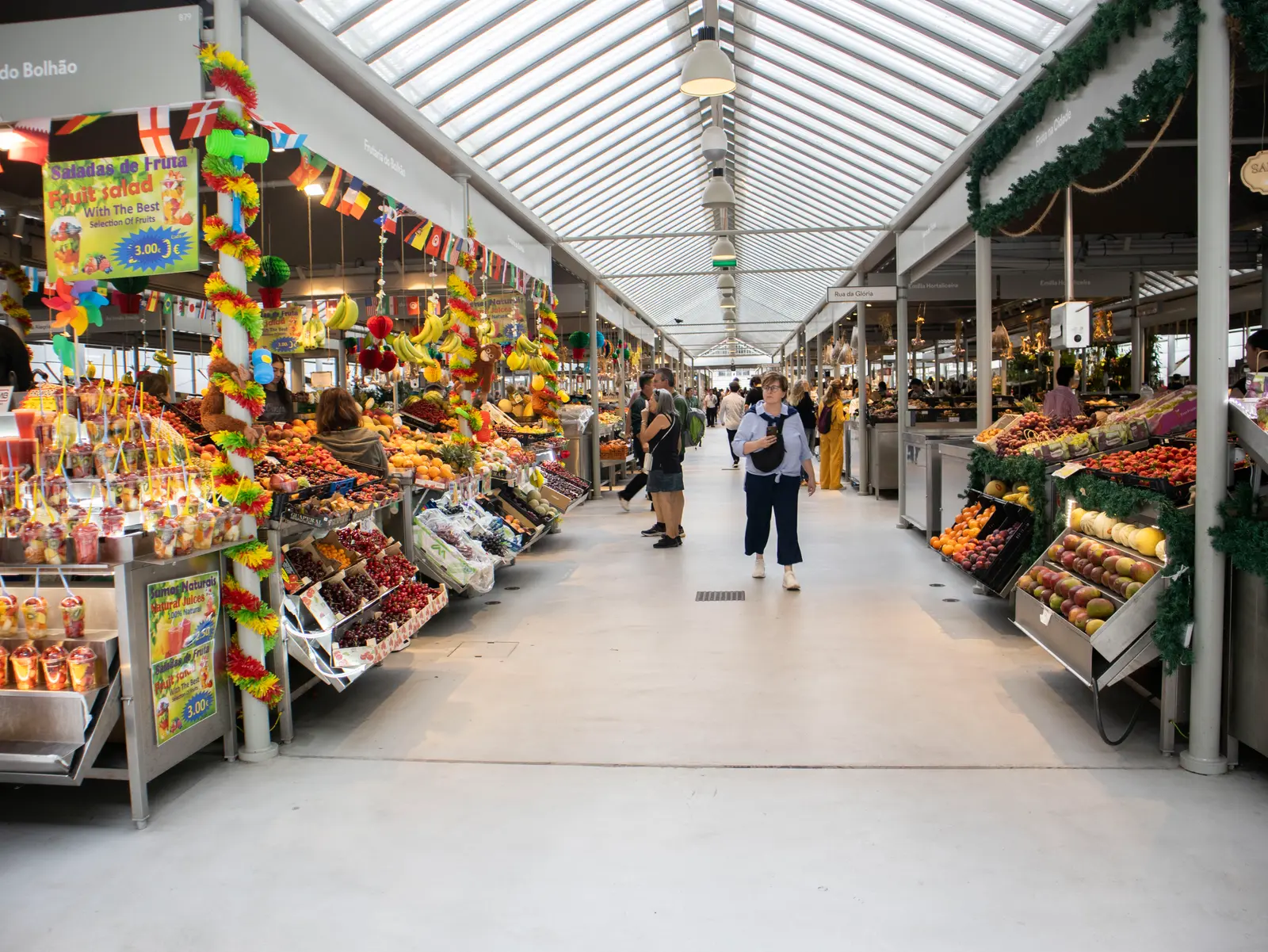 Fruit stalls inside Mercado do Bolhão in Porto.